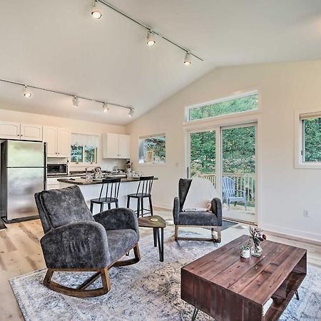 Airy And Bright Hideaway Near Smugglers Notch! Apartamento Cambridge Exterior foto