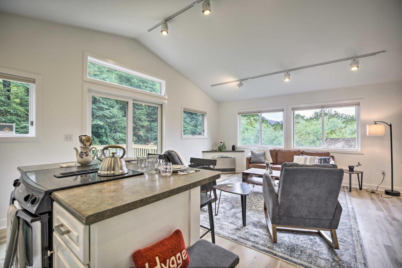 Airy And Bright Hideaway Near Smugglers Notch! Apartamento Cambridge Exterior foto